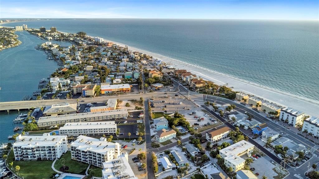 En Venta: $650,000 (0 camas, 0 baños, 1056 Pies cuadrados)