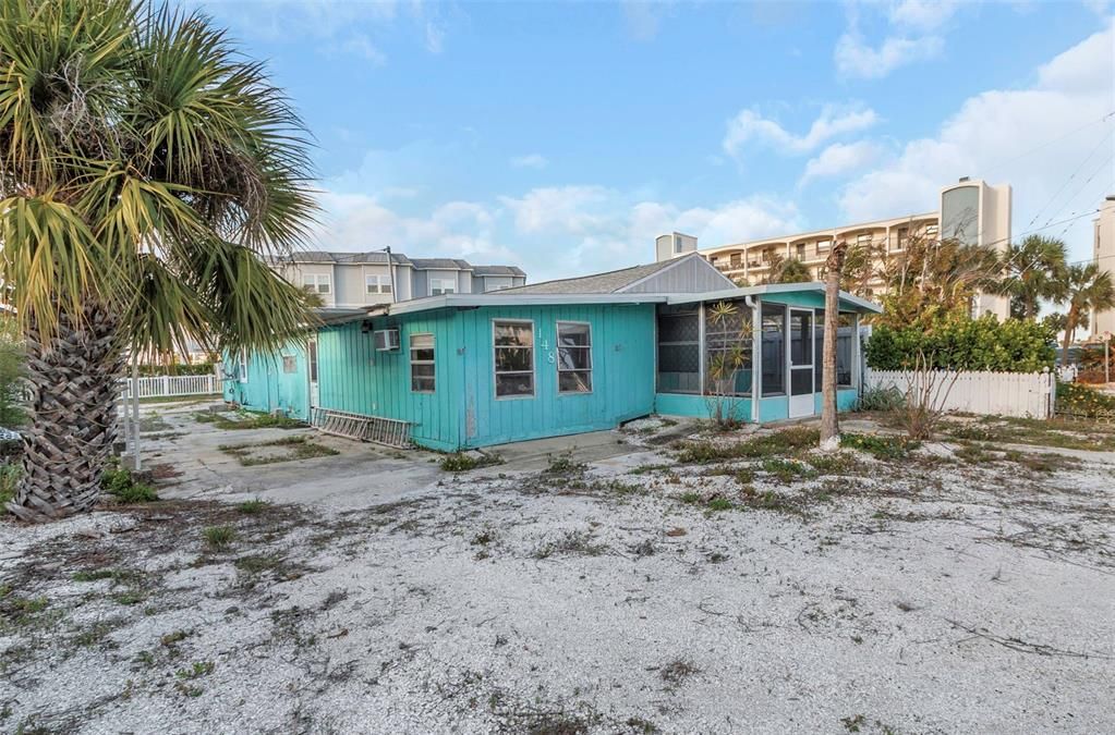 En Venta: $650,000 (0 camas, 0 baños, 1056 Pies cuadrados)