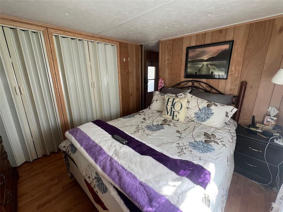 На продажу: $74,900 (2 спален, 1 ванн, 672 Квадратных фут)