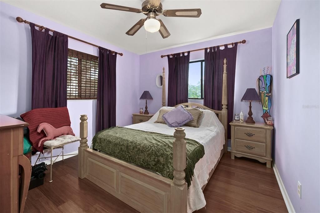 En Venta: $925,000 (3 camas, 2 baños, 1919 Pies cuadrados)