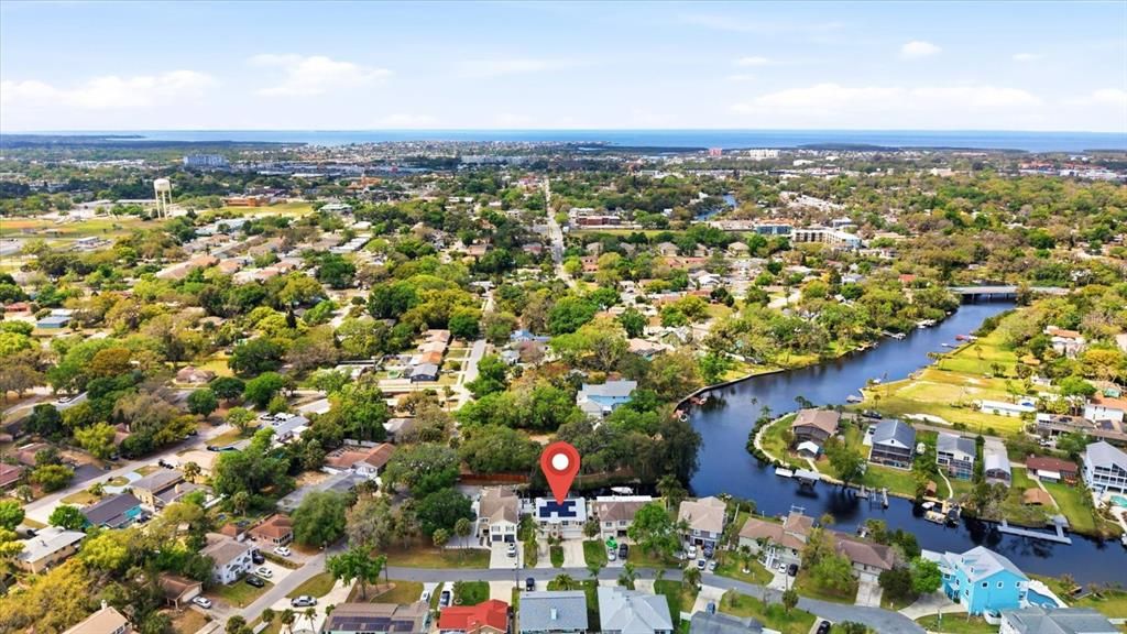 En Venta: $585,000 (4 camas, 4 baños, 2320 Pies cuadrados)