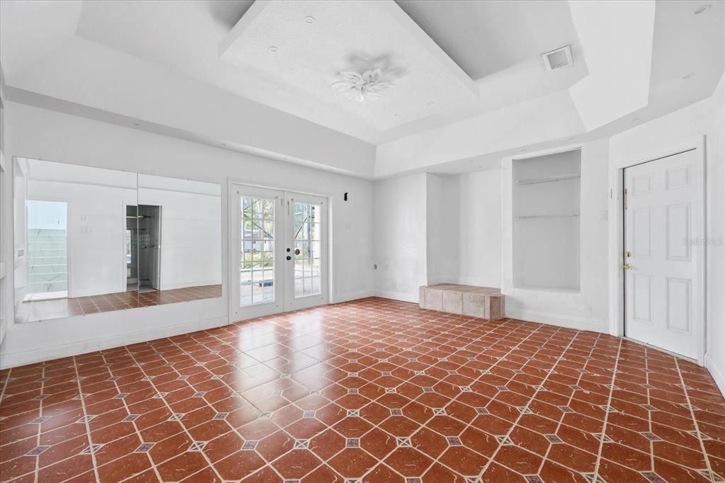 En Venta: $585,000 (4 camas, 4 baños, 2320 Pies cuadrados)