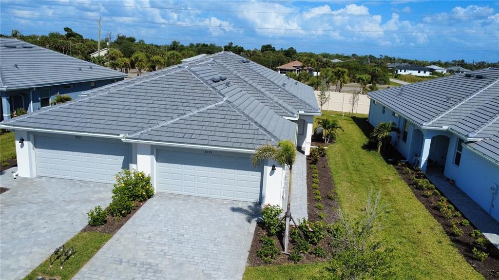 For Rent: $2,300 (2 beds, 2 baths, 1564 Square Feet)