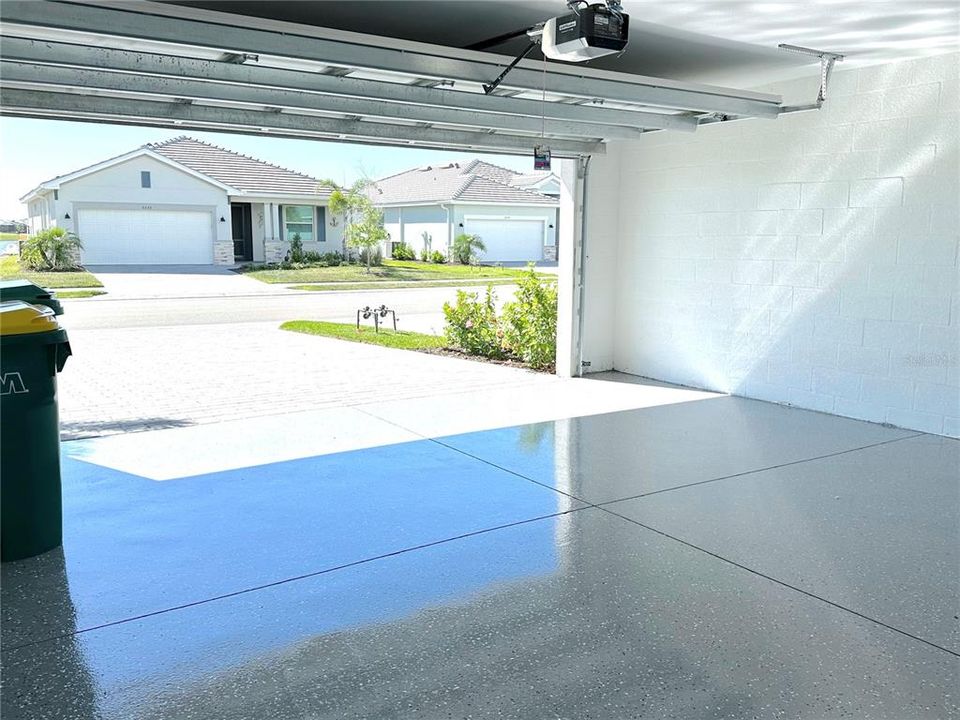 For Rent: $2,300 (2 beds, 2 baths, 1564 Square Feet)