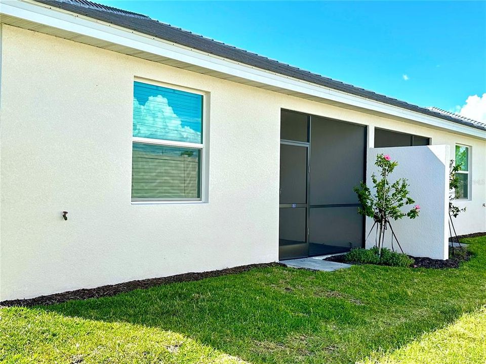 For Rent: $2,300 (2 beds, 2 baths, 1564 Square Feet)