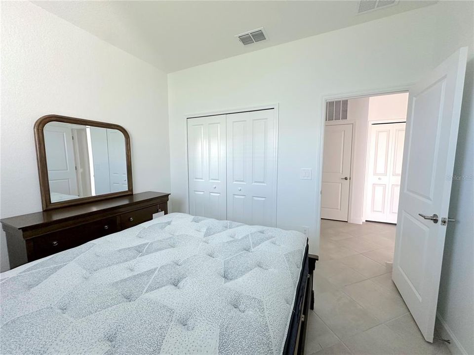 For Rent: $2,300 (2 beds, 2 baths, 1564 Square Feet)