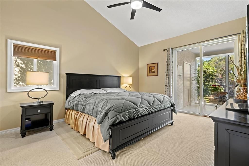 На продажу: $314,900 (3 спален, 2 ванн, 1795 Квадратных фут)