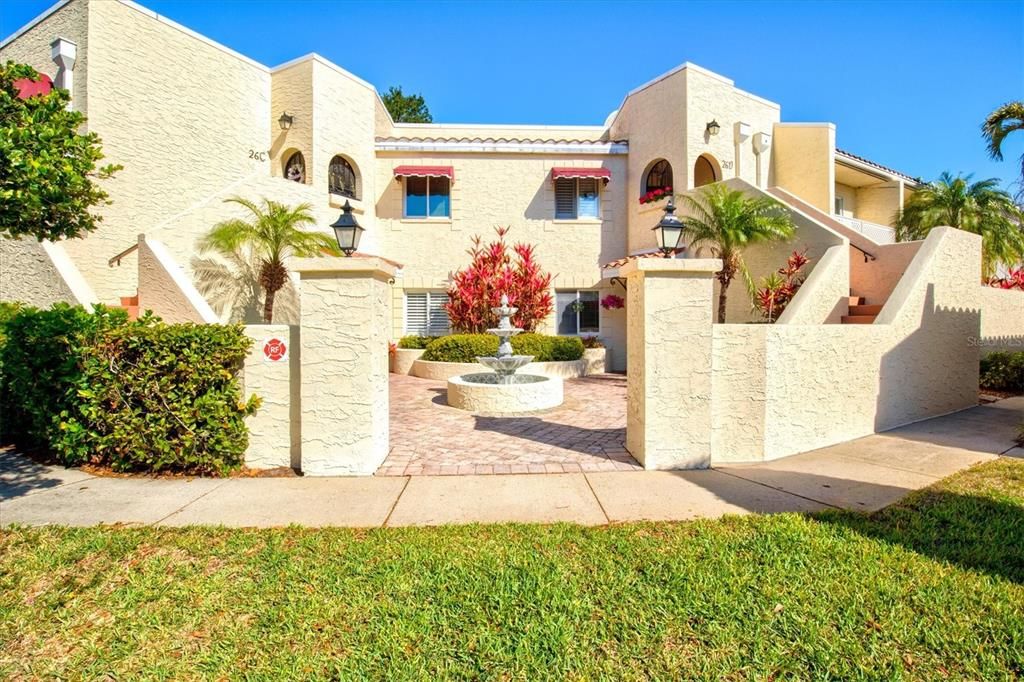 На продажу: $314,900 (3 спален, 2 ванн, 1795 Квадратных фут)