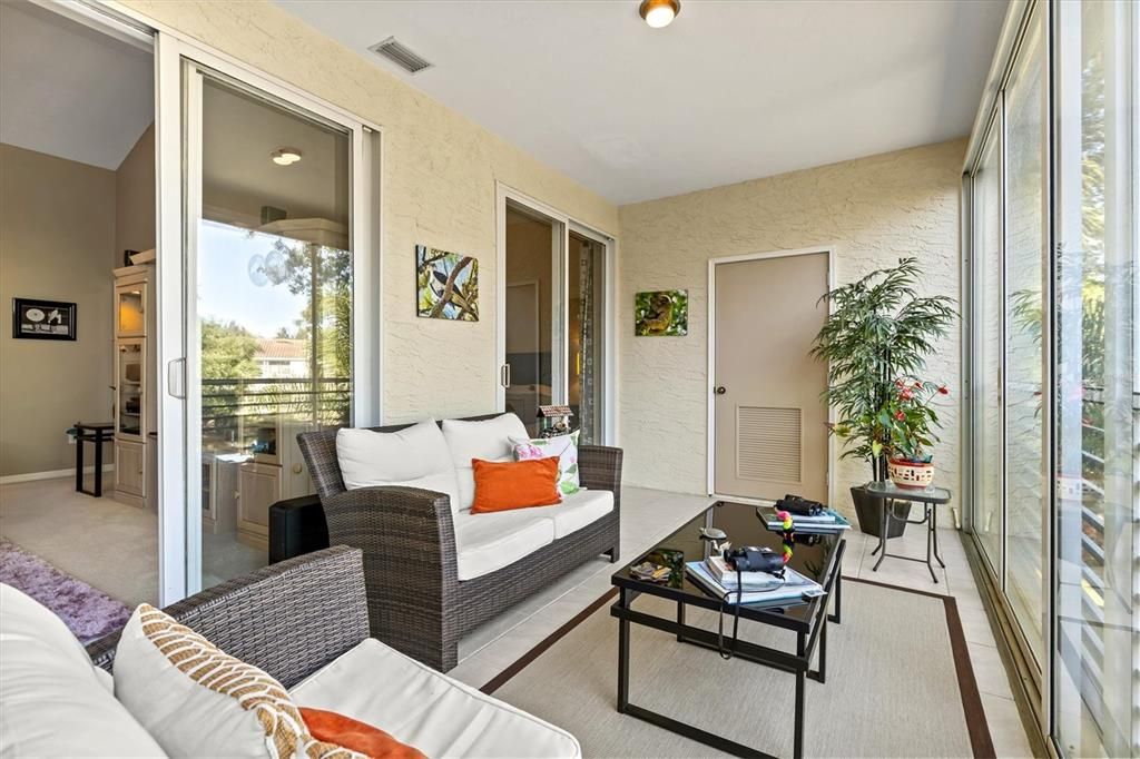 На продажу: $314,900 (3 спален, 2 ванн, 1795 Квадратных фут)