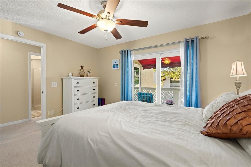 На продажу: $314,900 (3 спален, 2 ванн, 1795 Квадратных фут)