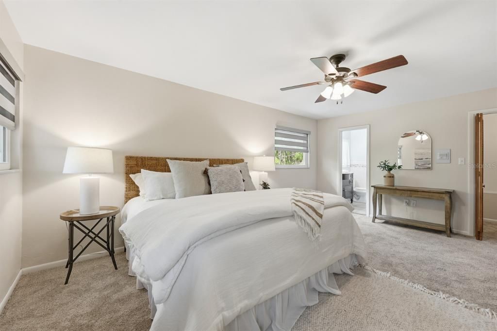 Activo con contrato: $414,327 (4 camas, 2 baños, 2221 Pies cuadrados)