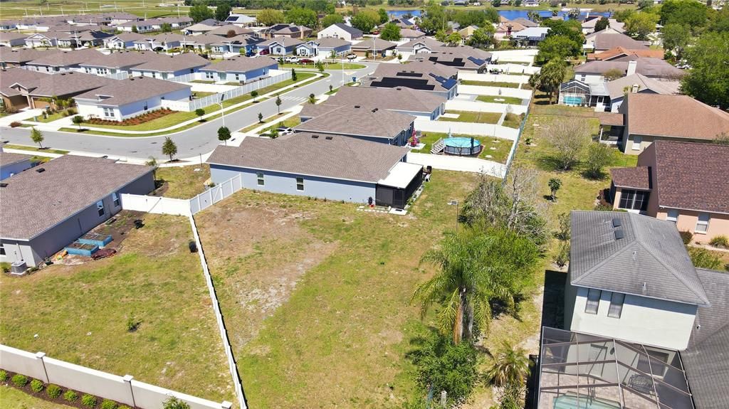 En Venta: $350,000 (4 camas, 2 baños, 1935 Pies cuadrados)