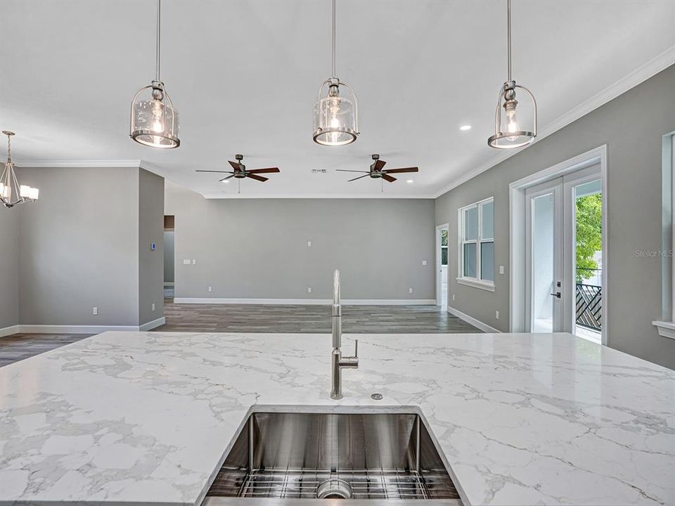 На продажу: $1,449,000 (4 спален, 3 ванн, 2634 Квадратных фут)