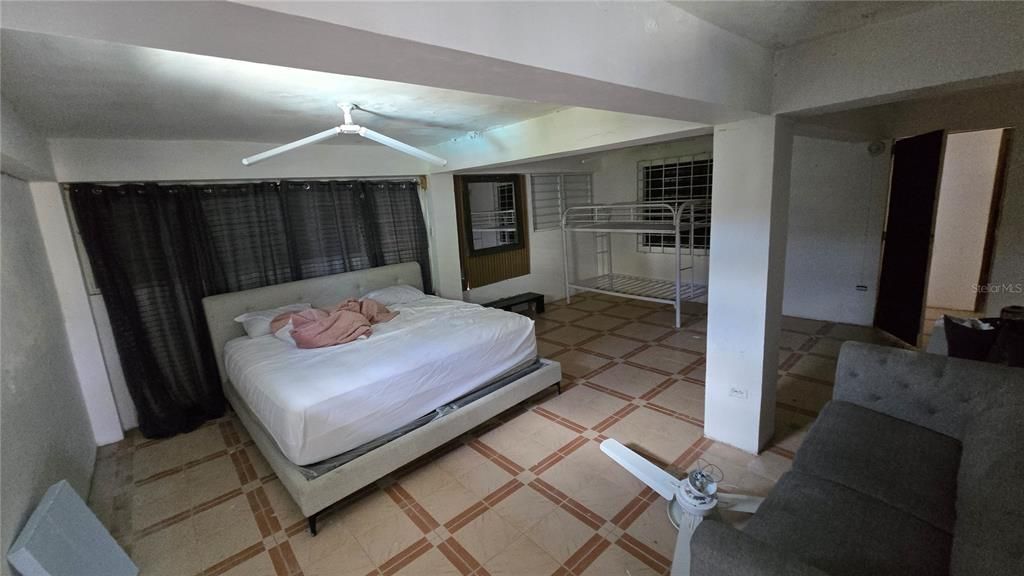 En Venta: $575,000 (0 camas, 0 baños, 1399 Pies cuadrados)