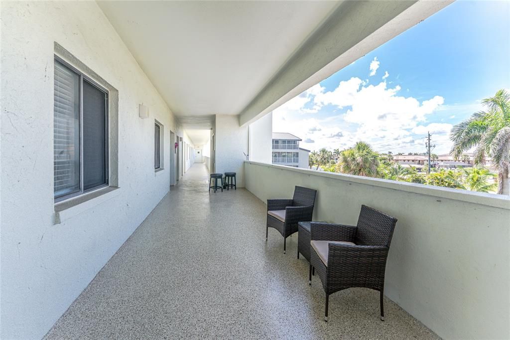 En Venta: $349,900 (2 camas, 2 baños, 1048 Pies cuadrados)