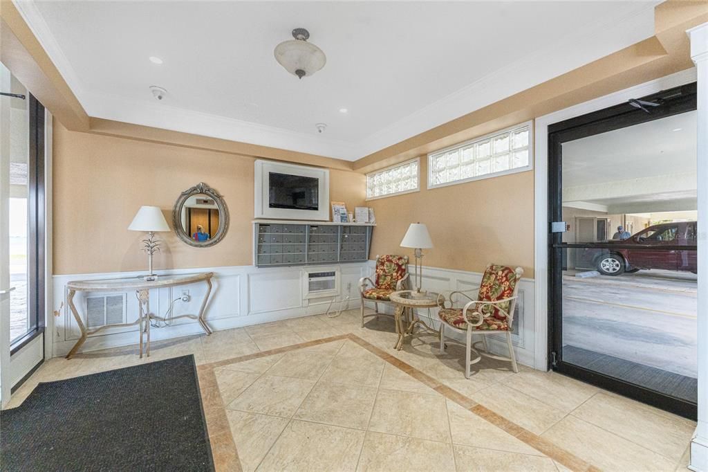 En Venta: $349,900 (2 camas, 2 baños, 1048 Pies cuadrados)