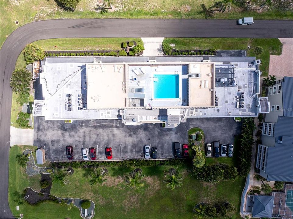 En Venta: $349,900 (2 camas, 2 baños, 1048 Pies cuadrados)