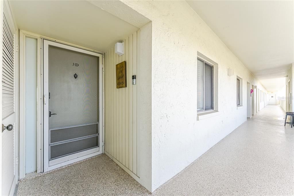 En Venta: $349,900 (2 camas, 2 baños, 1048 Pies cuadrados)