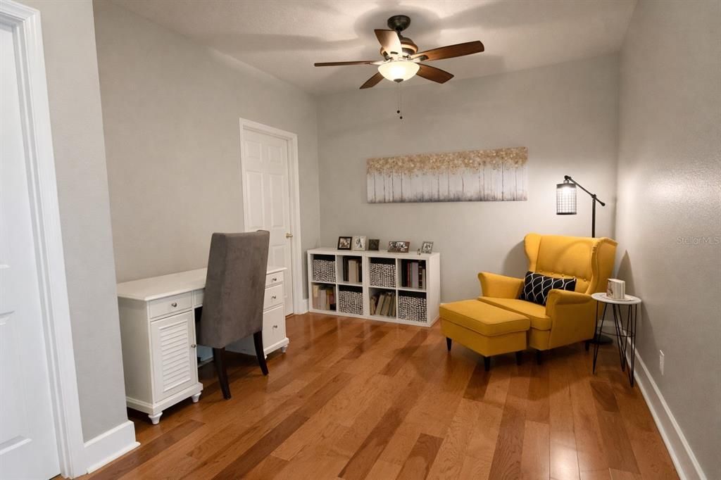 Active With Contract: $429,999 (3 beds, 2 baths, 1932 Square Feet)