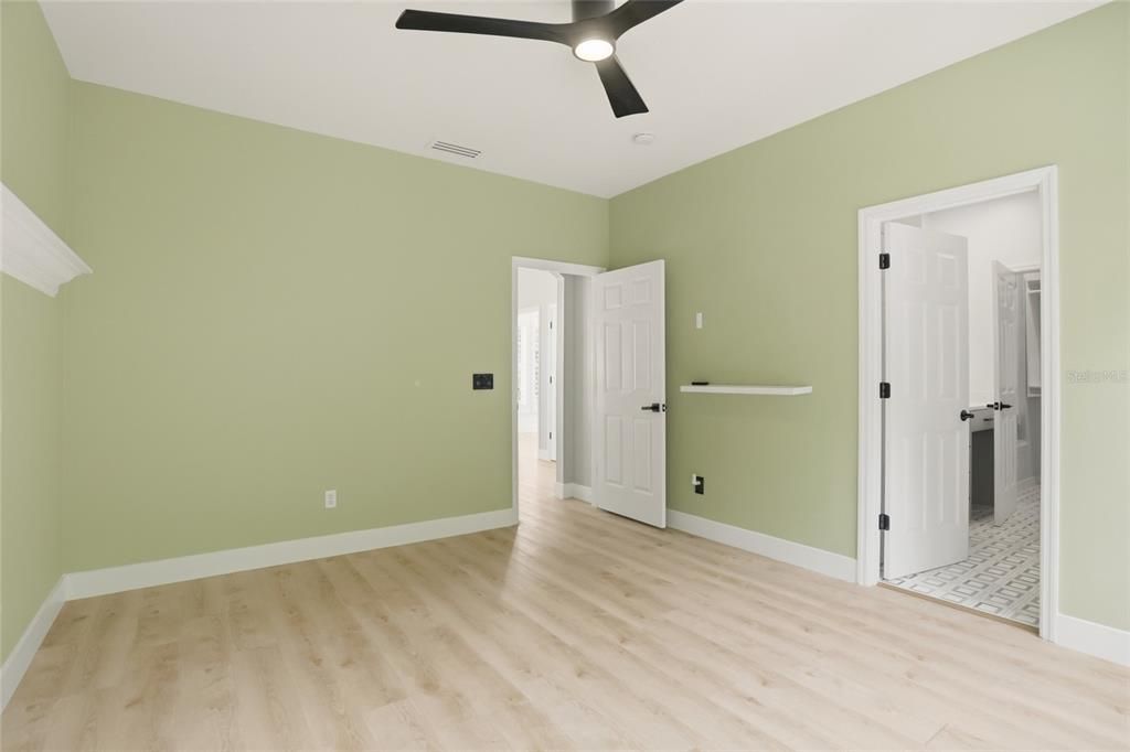 For Sale: $789,927 (3 beds, 2 baths, 1656 Square Feet)