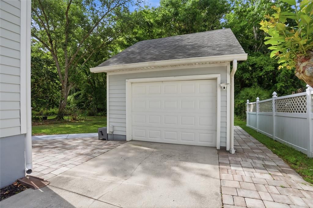 For Sale: $789,927 (3 beds, 2 baths, 1656 Square Feet)