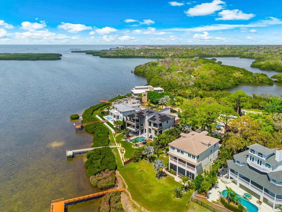 На продажу: $5,482,000 (5 спален, 4 ванн, 5196 Квадратных фут)