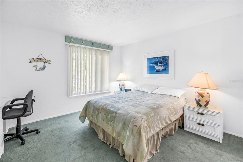 Activo con contrato: $149,000 (2 camas, 2 baños, 1100 Pies cuadrados)