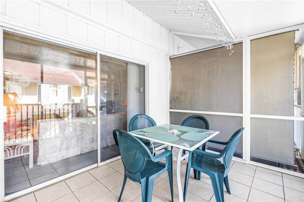 Activo con contrato: $149,000 (2 camas, 2 baños, 1100 Pies cuadrados)