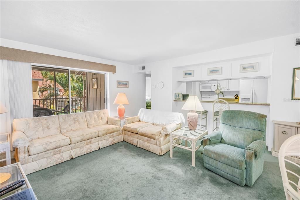 Activo con contrato: $149,000 (2 camas, 2 baños, 1100 Pies cuadrados)