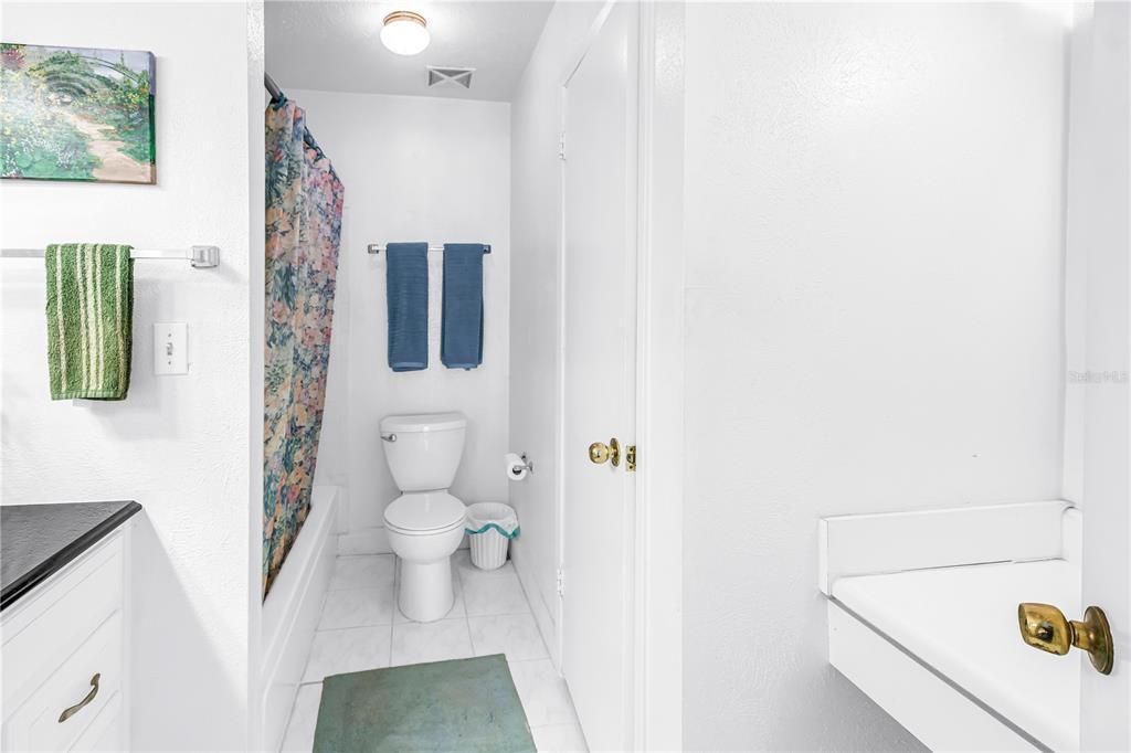 Activo con contrato: $149,000 (2 camas, 2 baños, 1100 Pies cuadrados)