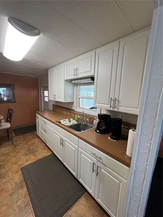 待售: $150,000 (2 贝兹, 2 浴室, 1152 平方英尺)