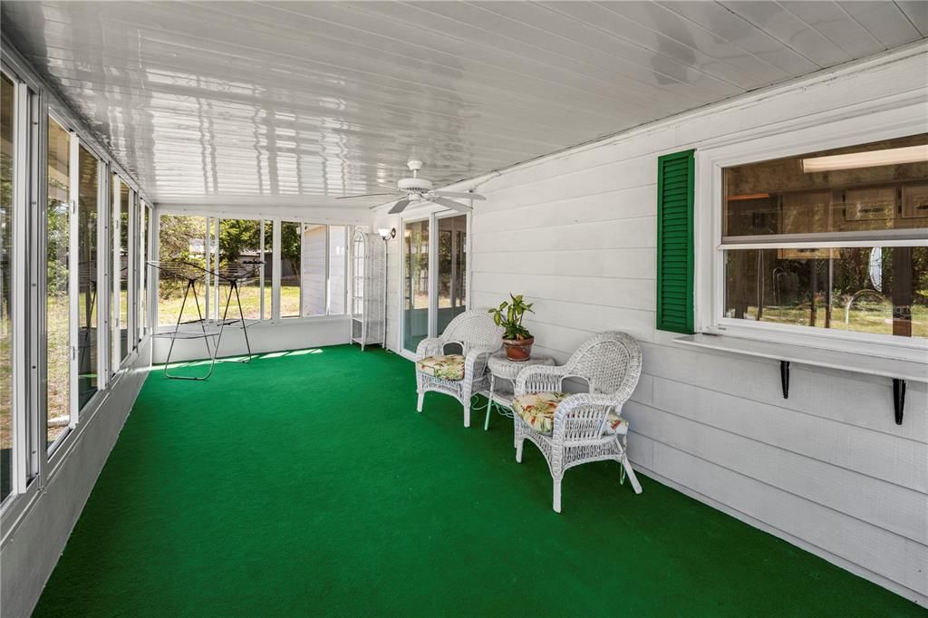 For Sale: $225,000 (3 beds, 2 baths, 1519 Square Feet)