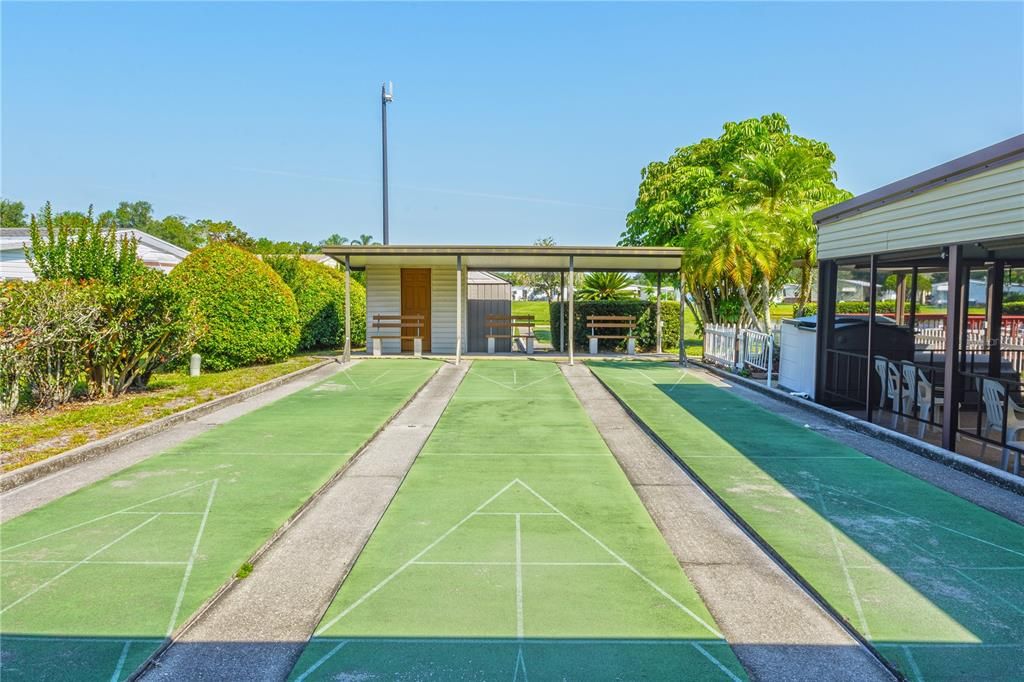 For Sale: $225,000 (3 beds, 2 baths, 1519 Square Feet)