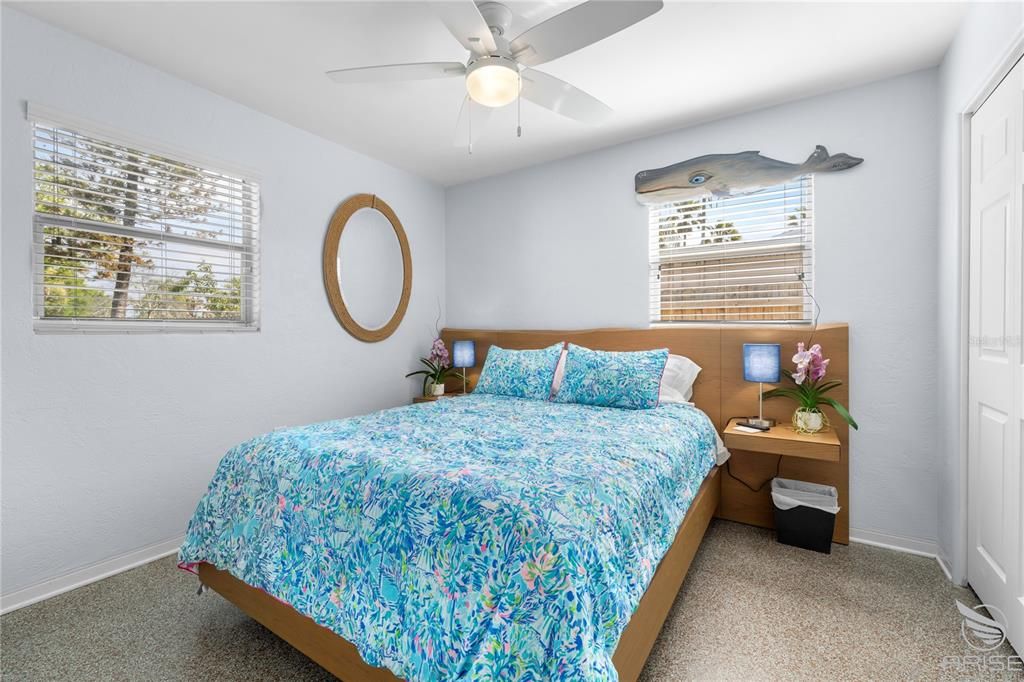 Active With Contract: $649,900 (2 beds, 1 baths, 1173 Square Feet)