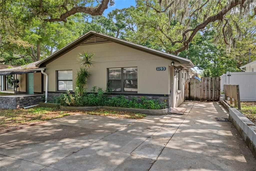 En Venta: $675,000 (6 camas, 0 baños, 2800 Pies cuadrados)