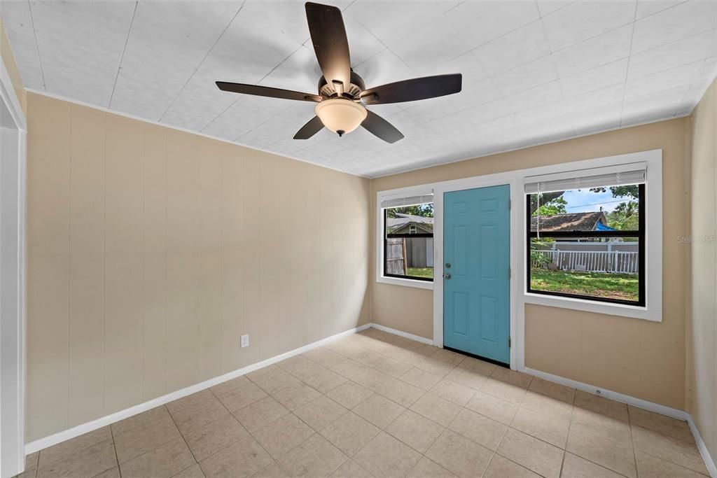 En Venta: $675,000 (6 camas, 0 baños, 2800 Pies cuadrados)