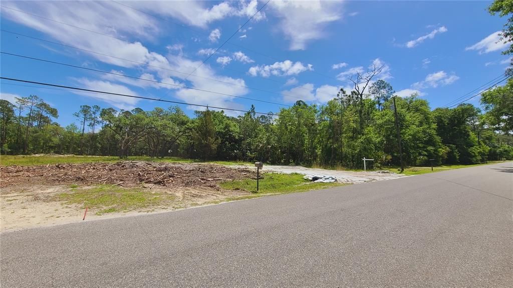 For Sale: $169,500 (1.01 acres)