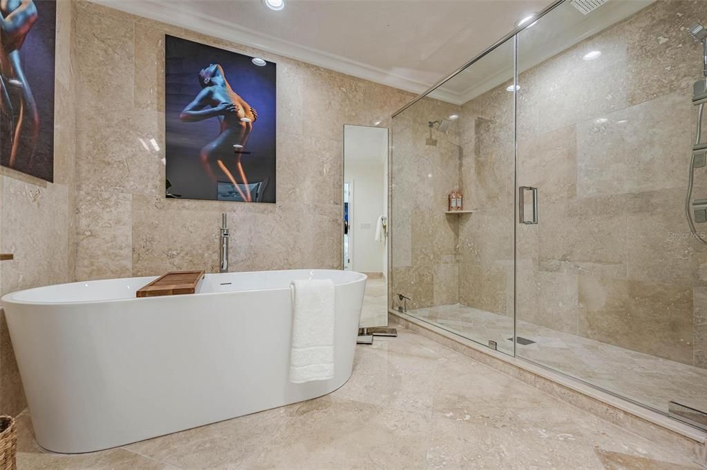En Venta: $4,700,000 (3 camas, 2 baños, 1799 Pies cuadrados)