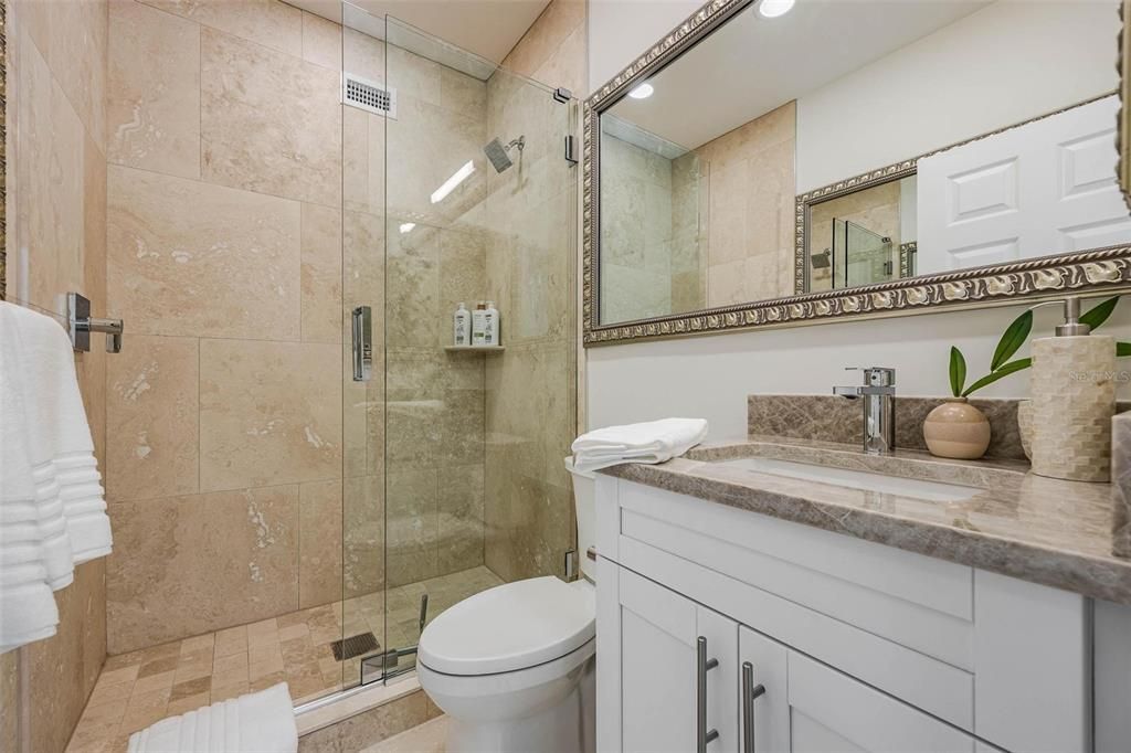 En Venta: $4,700,000 (3 camas, 2 baños, 1799 Pies cuadrados)
