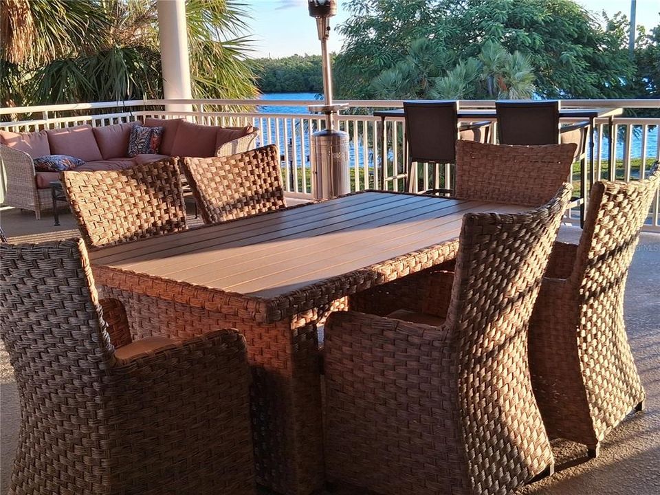 待售: $275,000 (1 贝兹, 1 浴室, 308 平方英尺)