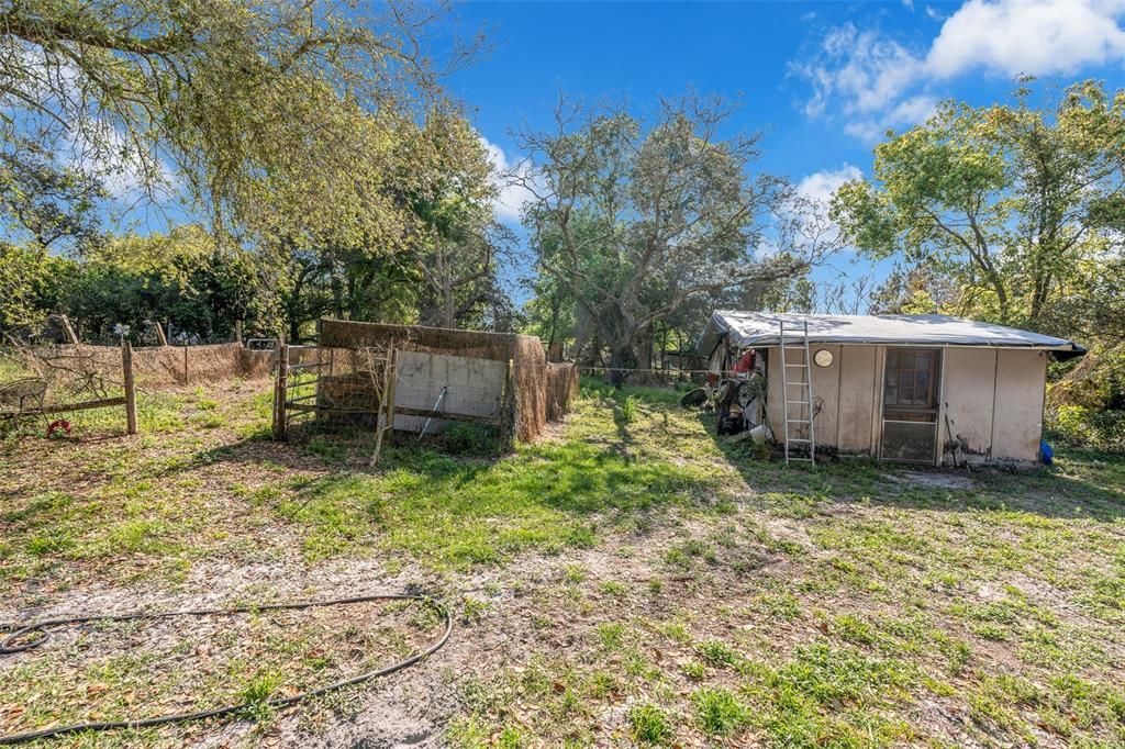 На продажу: $250,000 (4.87 acres)