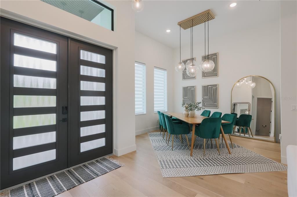 En Venta: $850,000 (3 camas, 2 baños, 2254 Pies cuadrados)