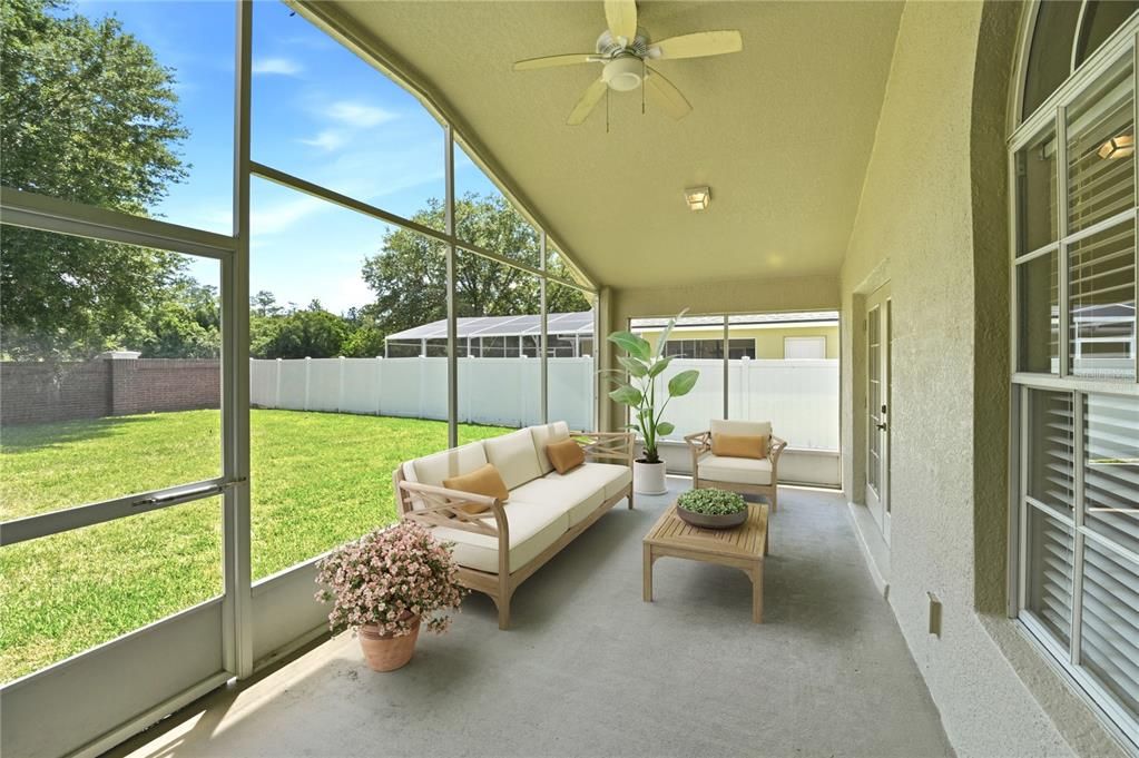 Activo con contrato: $398,000 (4 camas, 3 baños, 2130 Pies cuadrados)