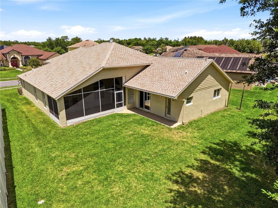 Activo con contrato: $398,000 (4 camas, 3 baños, 2130 Pies cuadrados)