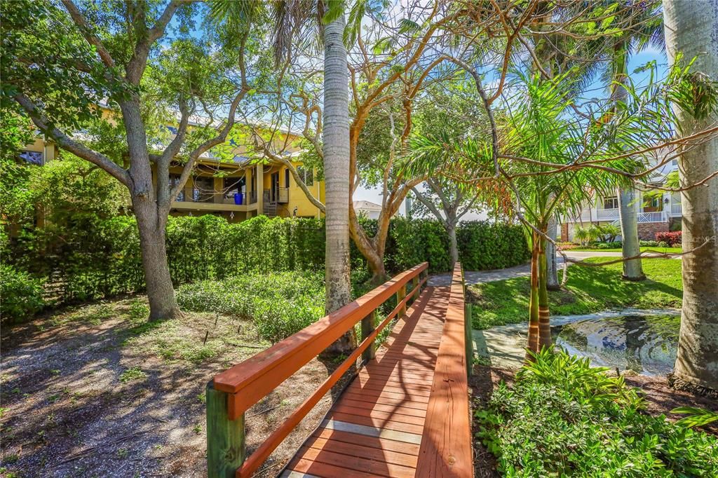 En Venta: $2,400,000 (4 camas, 3 baños, 4682 Pies cuadrados)