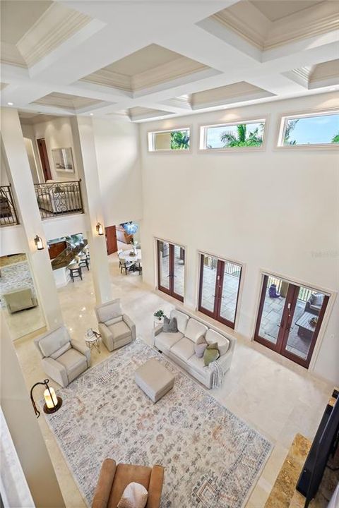 En Venta: $2,400,000 (4 camas, 3 baños, 4682 Pies cuadrados)