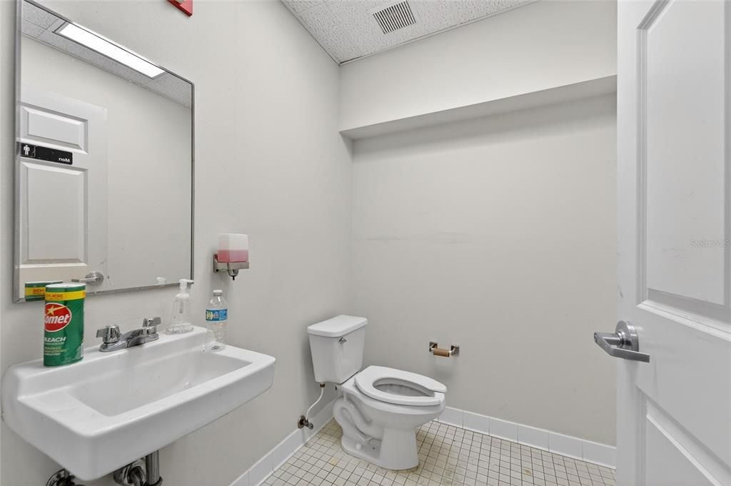 En Venta: $1,429,990 (0 camas, 0 baños, 12434 Pies cuadrados)