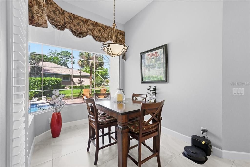 En Venta: $730,000 (3 camas, 2 baños, 2654 Pies cuadrados)