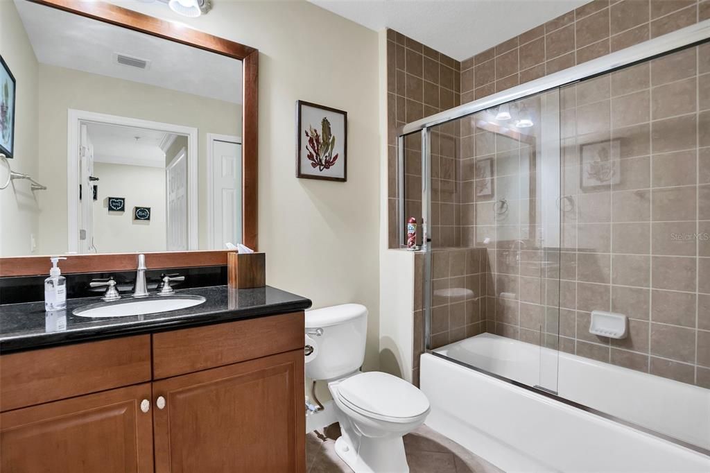 Active With Contract: $2,150 (3 beds, 2 baths, 1354 Square Feet)