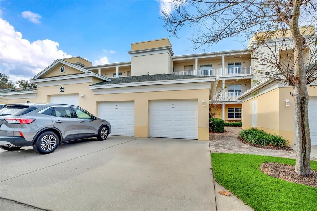 Active With Contract: $2,150 (3 beds, 2 baths, 1354 Square Feet)